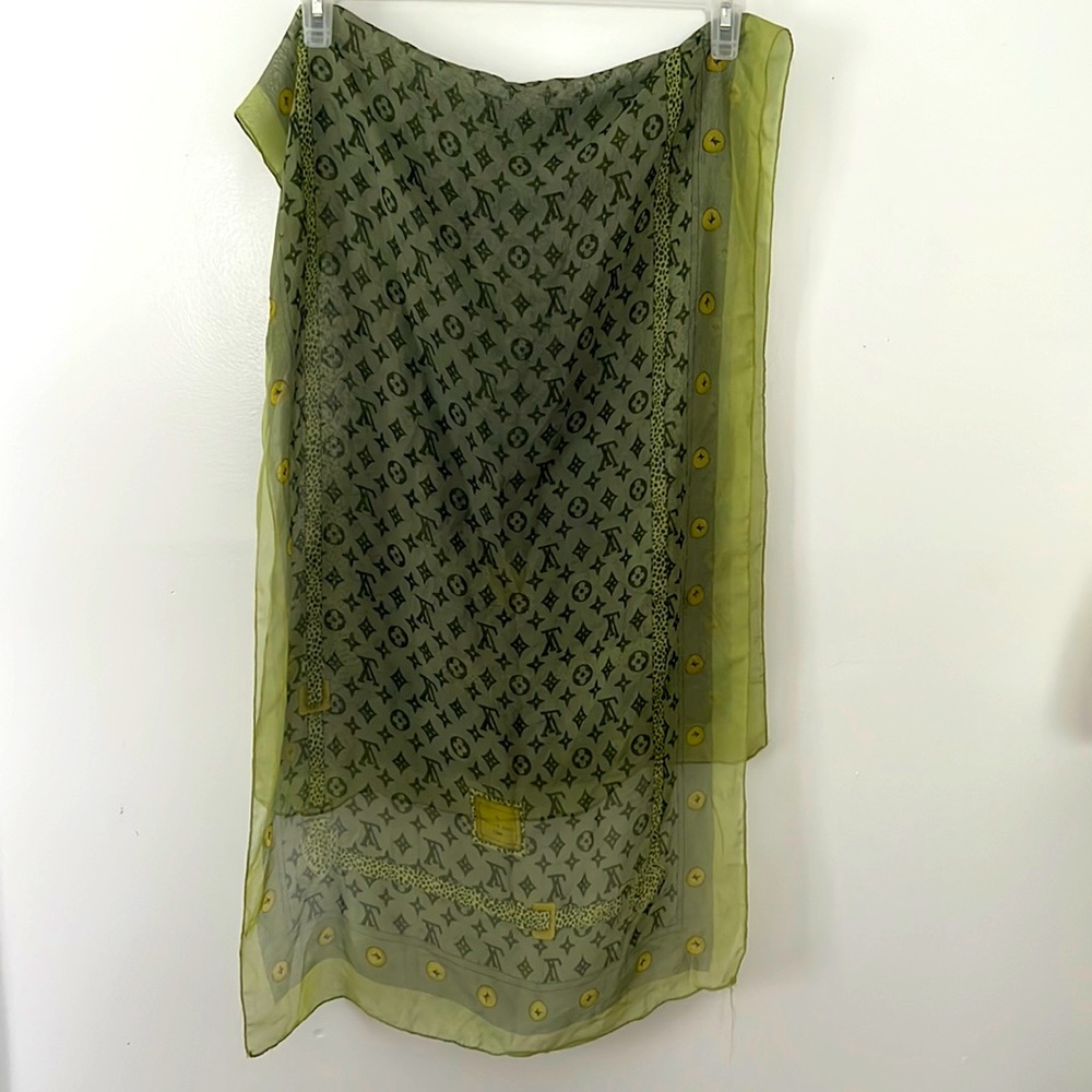 Ladies Green LV Scarf